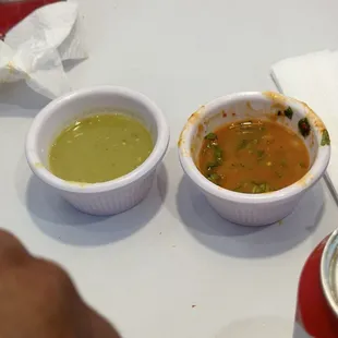 My fav was the Red Salsa !! Those who love spicy the red on is FIRE  green one taste more like Lime ‍ and not spicy at all