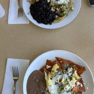 Chicken with Poblano salsa and scrambled egg with Guajillo salsa.