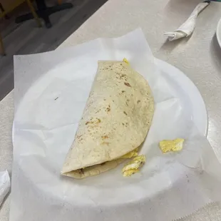 Machacado taco on flour tortilla