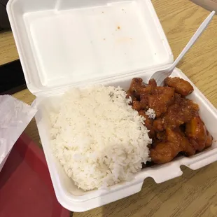 orange chicken lunch special (subbed white rice)