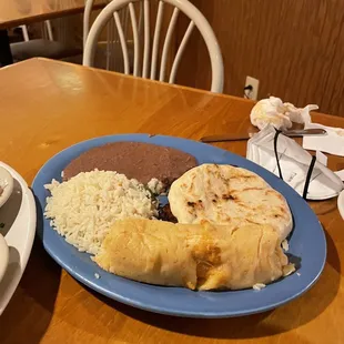 Combinacion Salvadorena