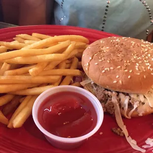 Children&apos;s taco burger