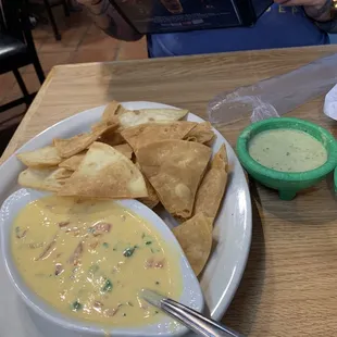 Chile con queso.