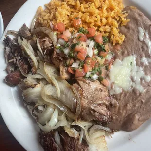 Carnitas.  I really liked these, a lot.... I got flour tortillas instead of corn by mistake, but it didn't even matter.