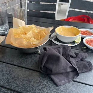 nachos, food