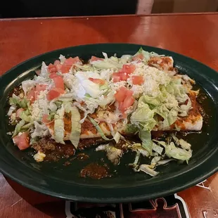 Burrito Deluxe (chicken &amp; beef)