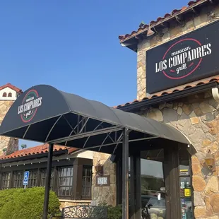 Exterior on a beautiful Taco Tuesday!