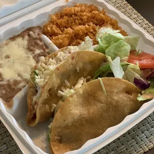 2 shredded beef taco plate