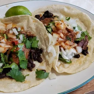 Birria de chivo Tacos