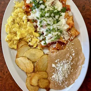 Delicioso Chilaquiles Rojos!