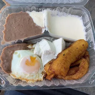 Salvadoran breakfast