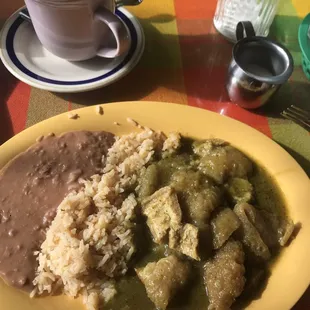 Chicharrón en salsa verde,spicy but flavorful