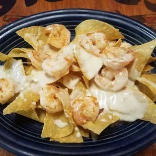 Shrimp nachos (half order)