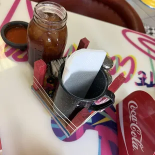 The holder is a lucha libre ring!!!