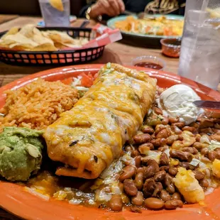 Shredded beef chimichanga with green chile - excellent service