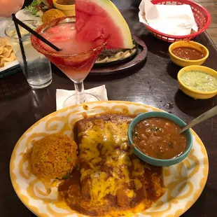 Cheese enchiladas with beef gravy