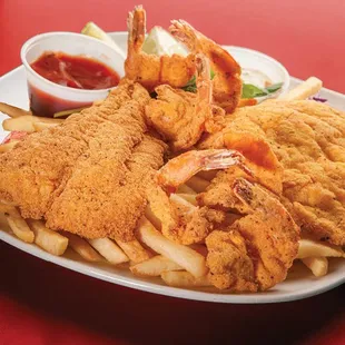 chicken wings and fried chicken, food