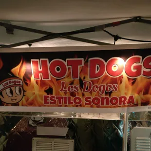 a hot dog sign