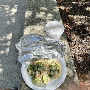 Tacos de pollo y horchata