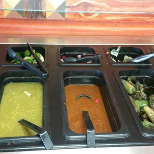 Salsa bar