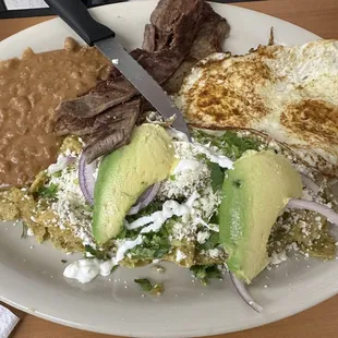 Chilaquiles with beef