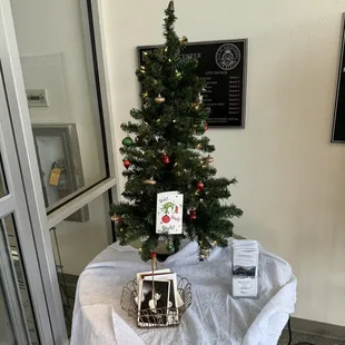 Holiday decorations in the foyer.