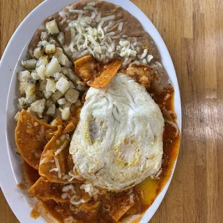 CHILAQUILES WITH EGGS