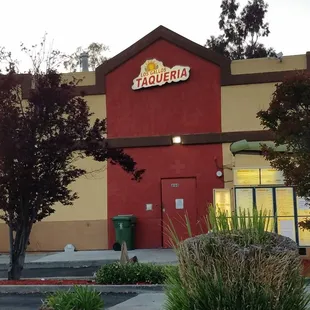 Los Gallos Quesadillas