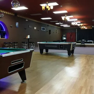 They have an awesome banquet room here!