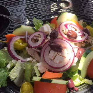 Greek Salad with Chicken