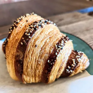 Everything croissant