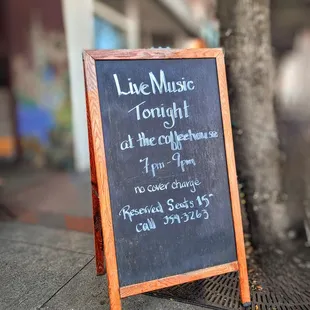 Live Music...every Thursday, Friday and Saturday (7-9pm)!