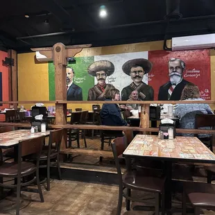 sushi and sashimi, interior