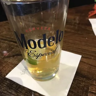 drink, oysters and mussels