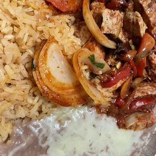 Chicken fajitas (I would not get this again) sauce tastes like hunts tomato sauce