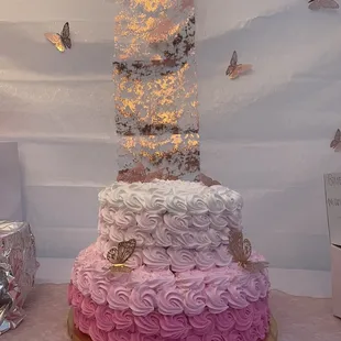 Cake from Los Hermanos Market, looked great and tasted so fresh and amazing ! Thank you so much!