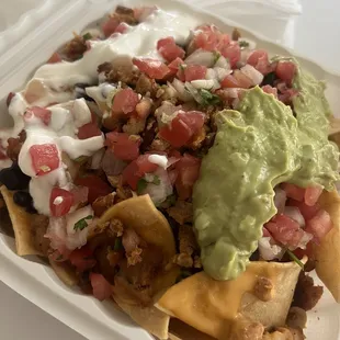 Chicken super nachos