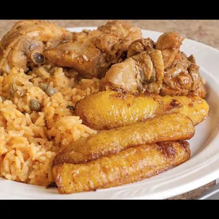 La Bandera. Stewed Chicken, Rice and Peas, Sweet Plantains
