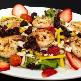 Caribbean Salad with Shrimp
