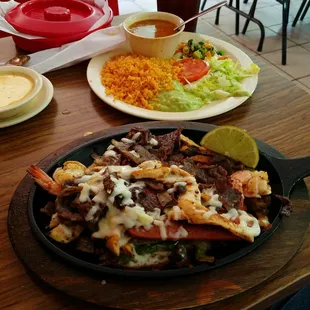 a plate of mexican food