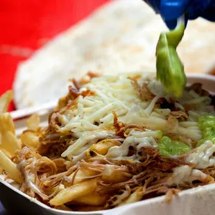 CARNITAS NACHO FRIES!