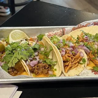 Pollo de Tinga Tacos (4)