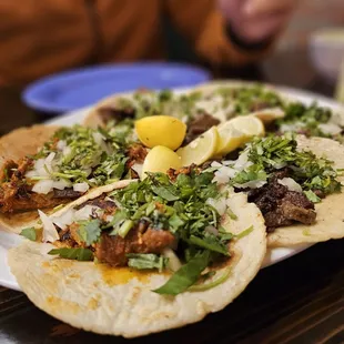Los Jefes Taqueria