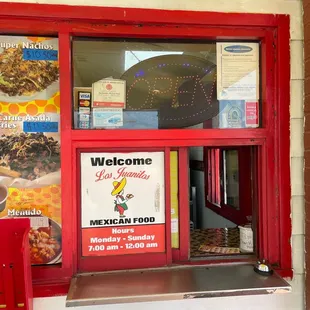 Specials, hours, and order window.