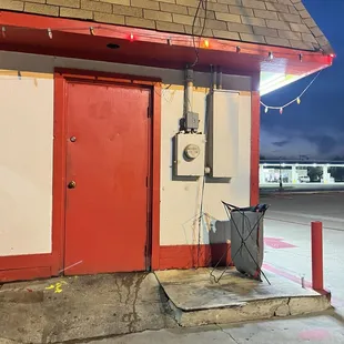 Back of restaurant