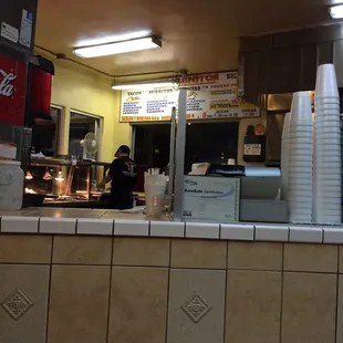 They have the same taquero for years and my boy is on point..!!