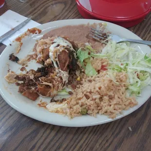 I swear tjis is yesteedays special or something.The chile relleno is definatly not fresh