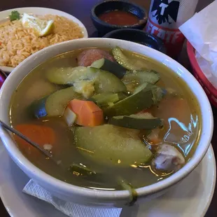 Caldo de pollo (chicken soup)...very good!