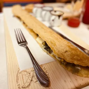 A wonderful and delicious machete de huitlacoche.