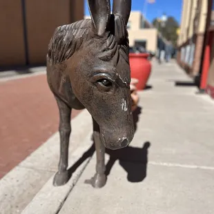 a statue of a donkey